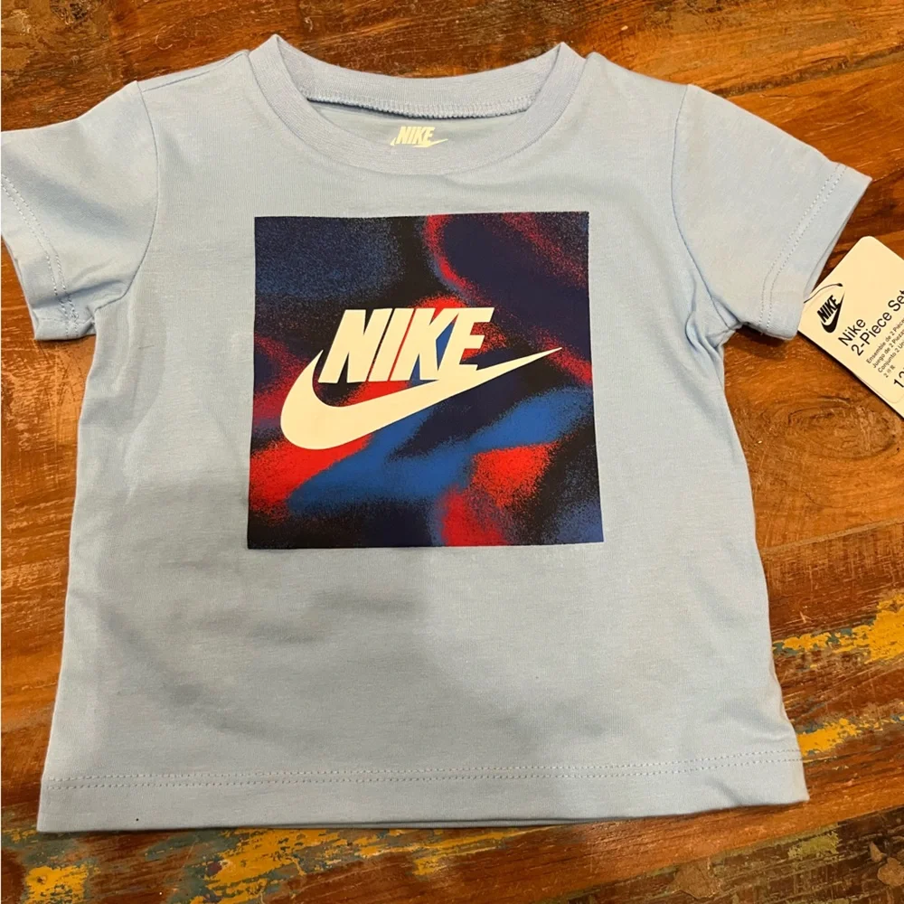 NWT Nike Boys 2 Piece Shorts Set - Picture 2 of 7